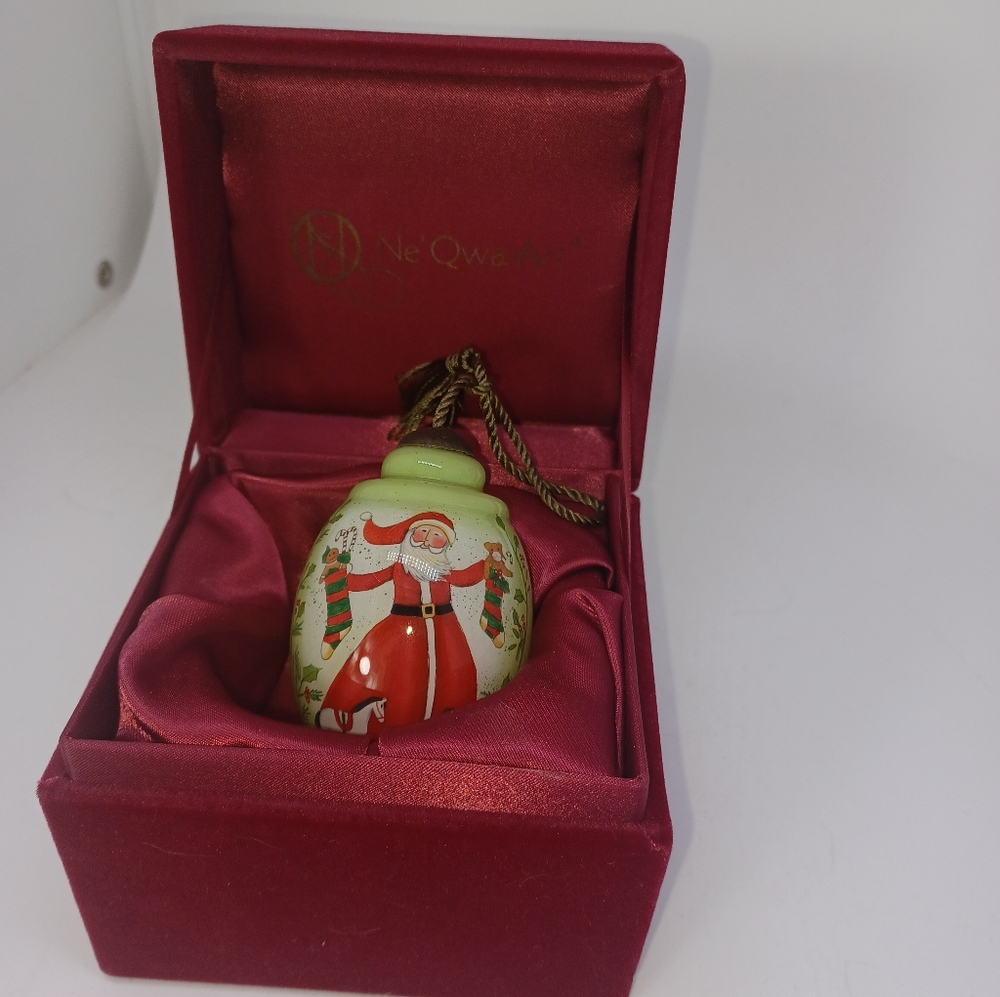 Ne’Qwa Art, Housewarming Gifts, reverse glass painted petite Santa ornament 3 in